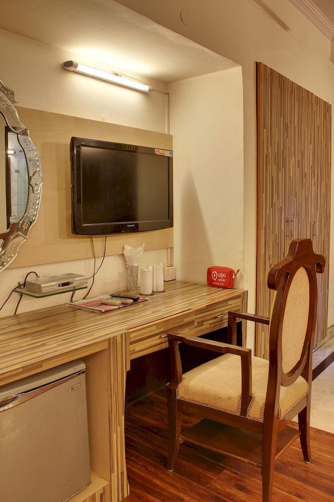 Oyo 358 Sarojini Nagar Hotel New Delhi Eksteriør billede